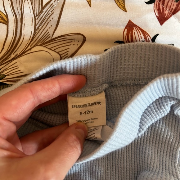 Kids Ruffled Ribbed Shorts in Light Blue - Picture 2 of 2